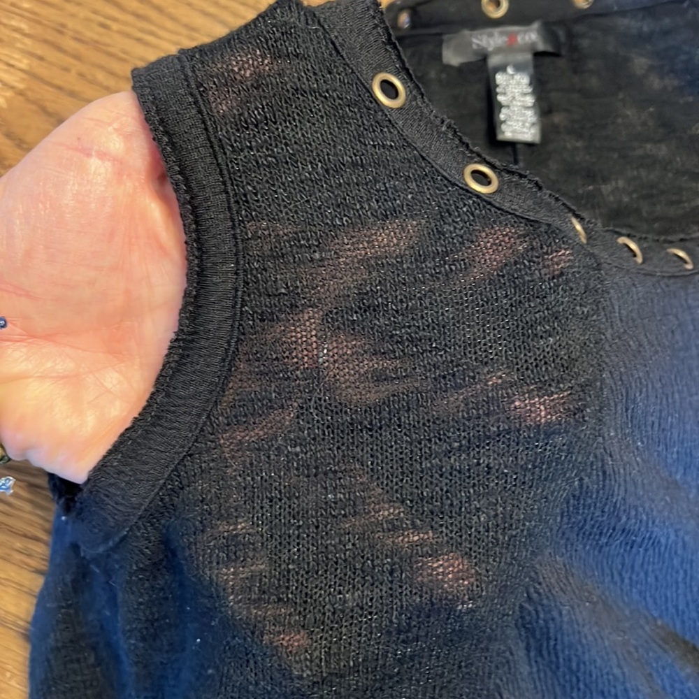 Style & Co Riveted Tank - Picture 9 of 9